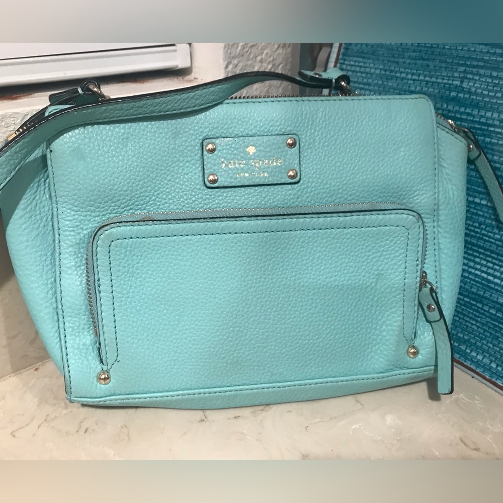 KATE SPADE like new Crossbody bag. Teal color rare.